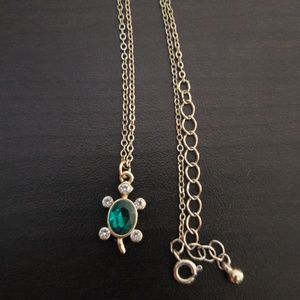 🍭Turtle Necklace
